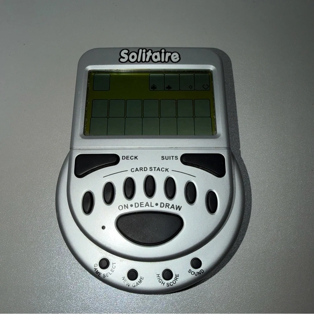 John N. Hansen Mega Screen Handheld Solitaire Game - Klondike Style Video Play